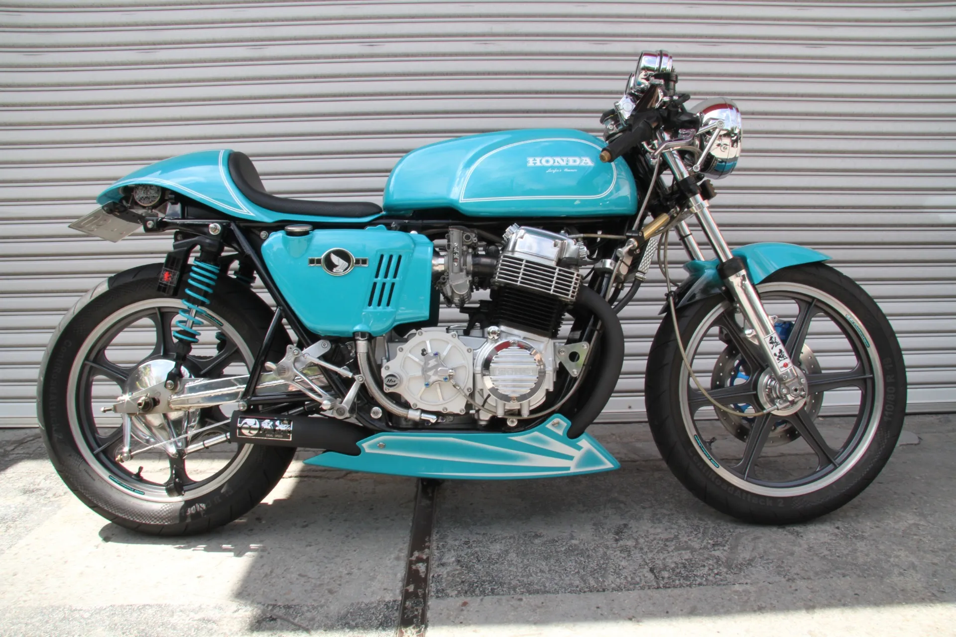弊社スタッフ自慢のCB750Kのご紹介
